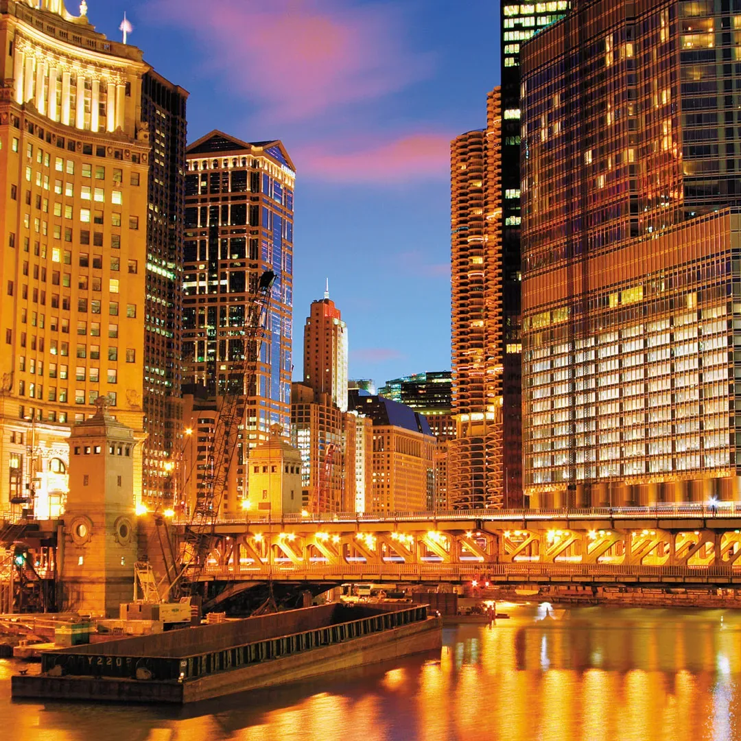 The Chicago River at dusk, Chicago