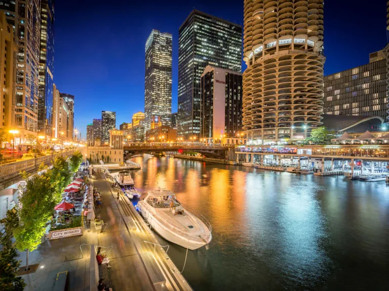 The Chicago Riverwalk, Chicago